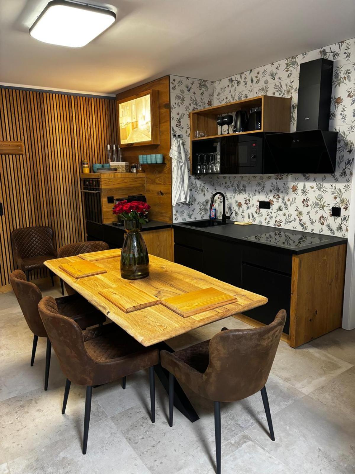 Huebner Apartments Erfurt Eksteriør billede