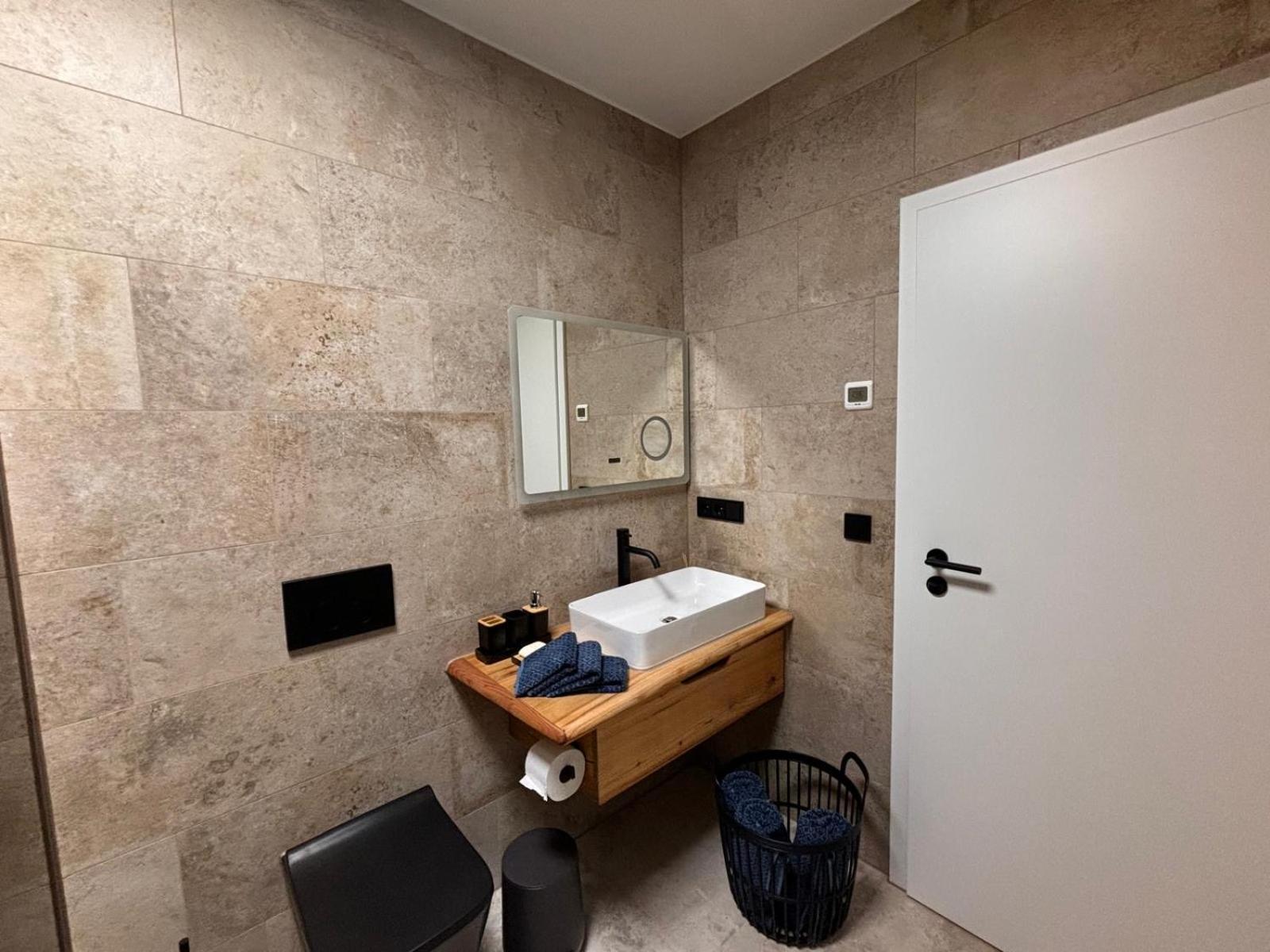 Huebner Apartments Erfurt Eksteriør billede